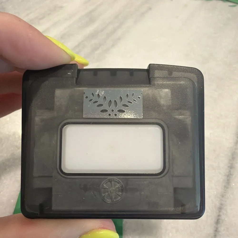 Creative Memories Garland Border Maker Cartridge Leaves